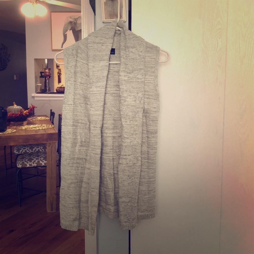 Sleeveless Sweater